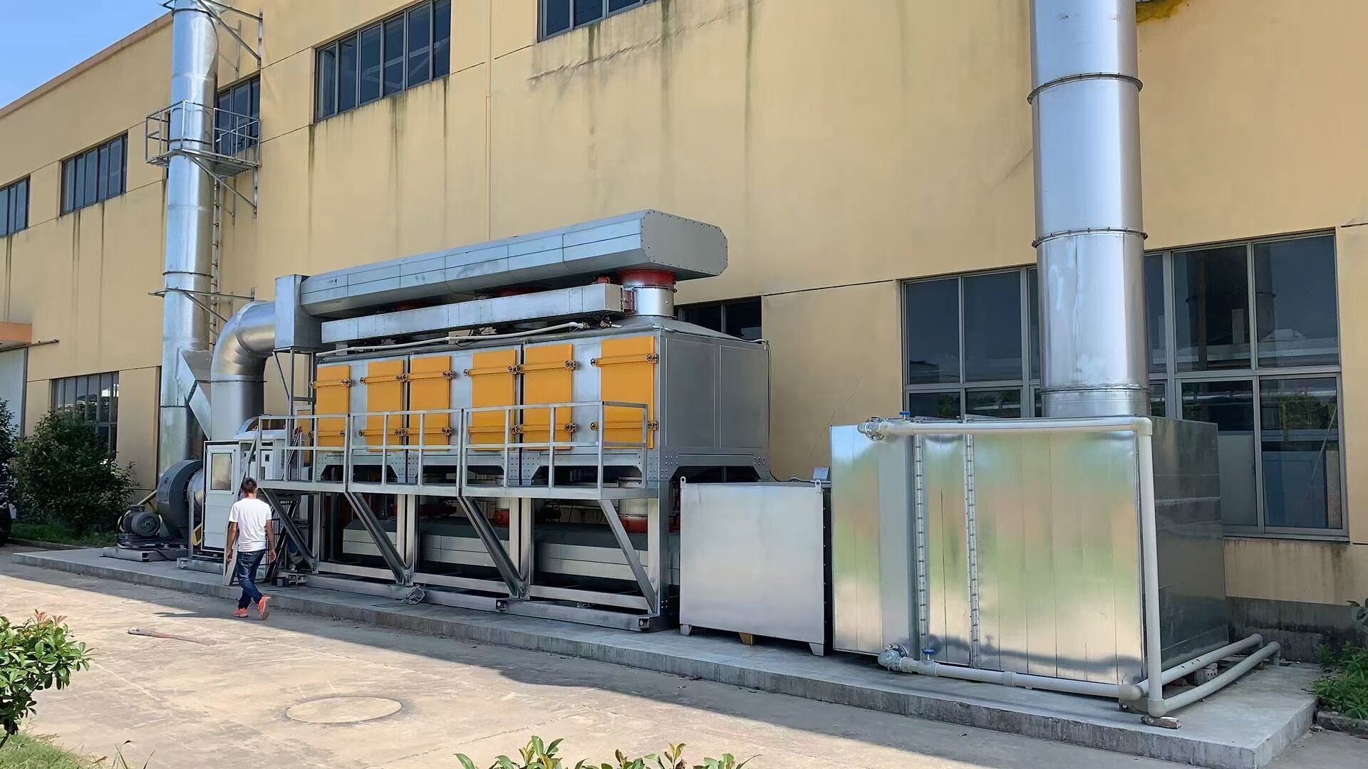 涂噴生產線上的廢氣處理工藝